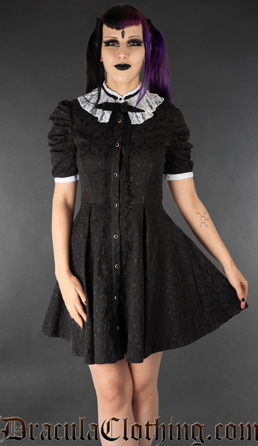 short gothic victorian dress Victorian Gothic Short Sleeved Maid Dress L