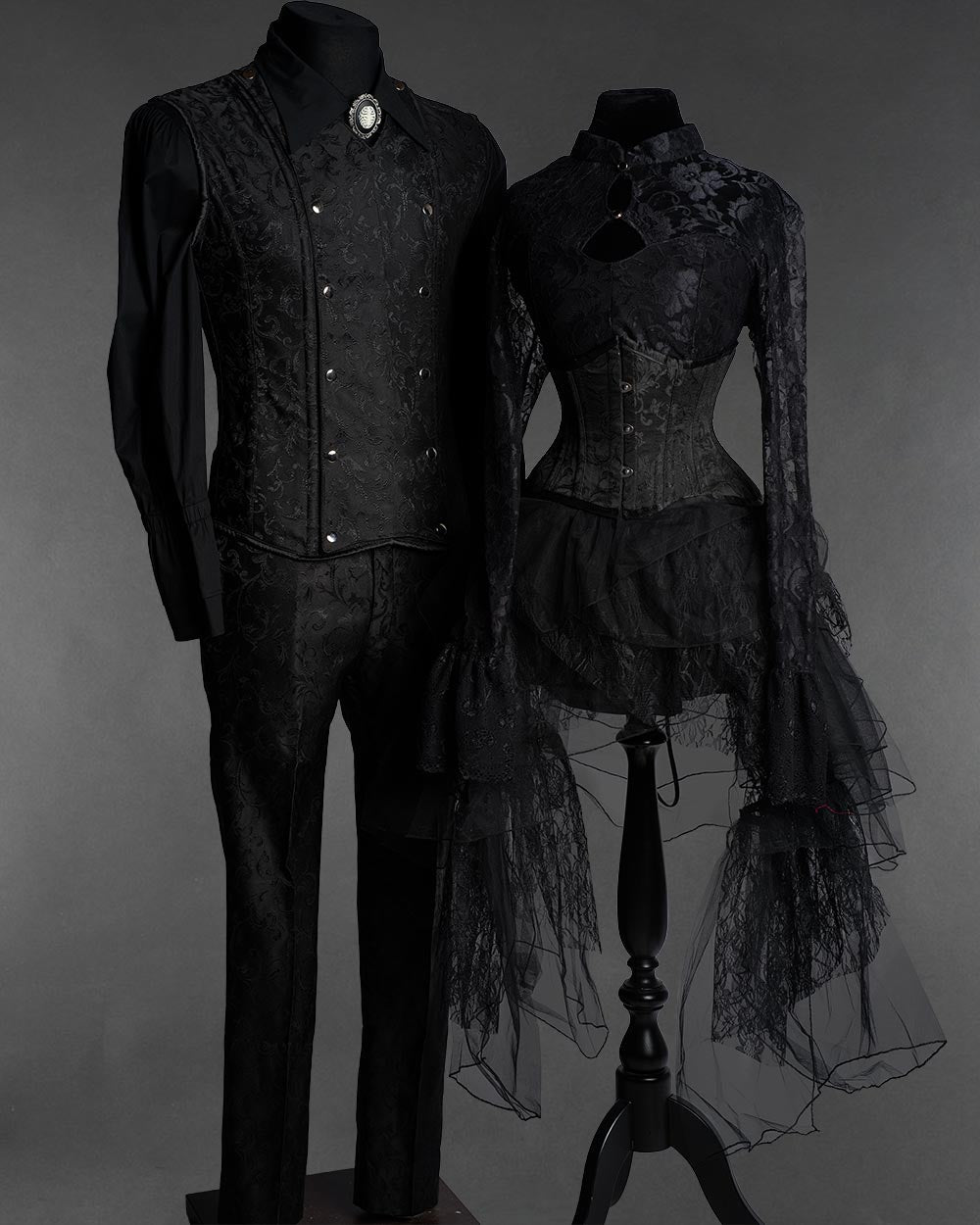 Goth party outfit