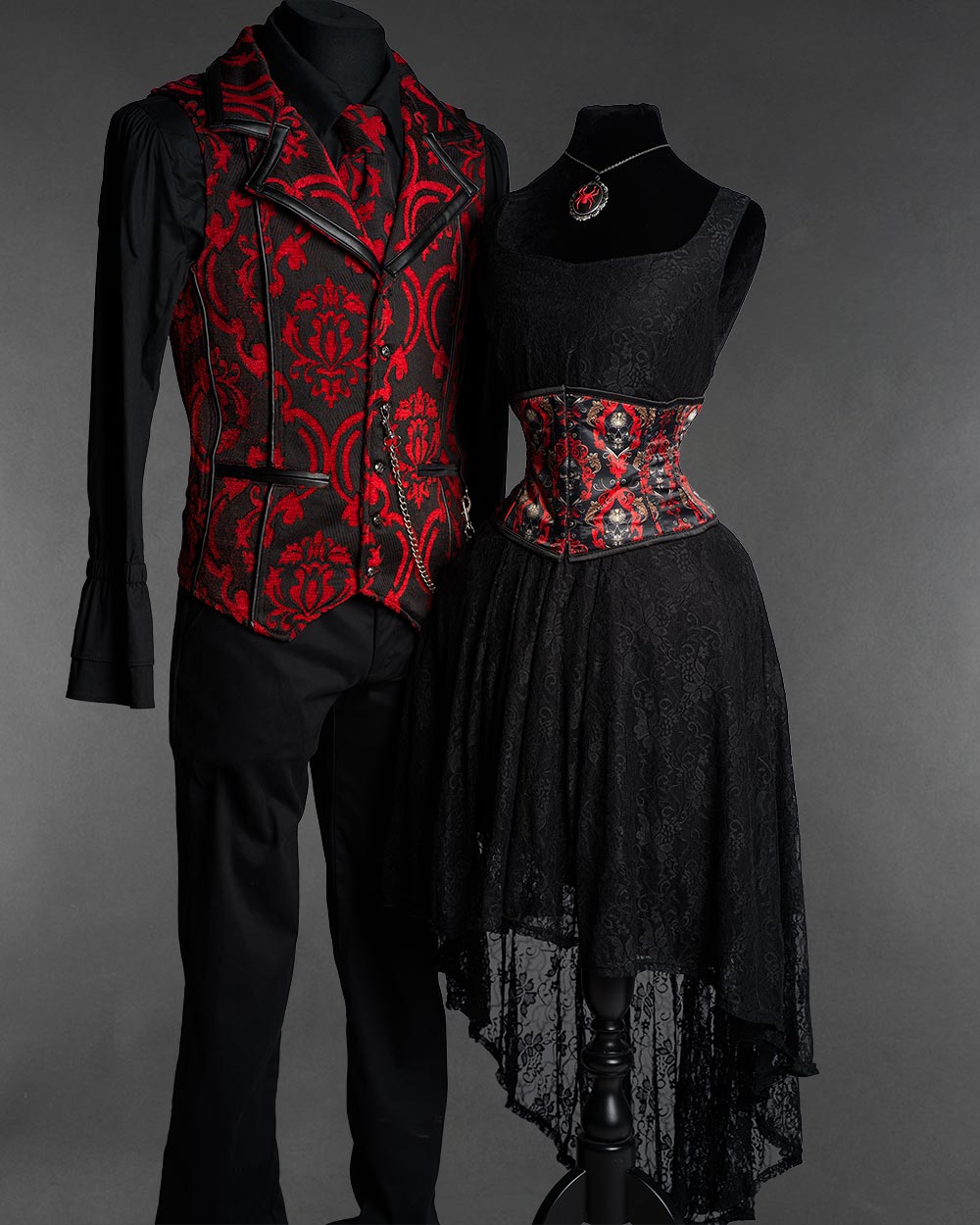Gothic Date Look