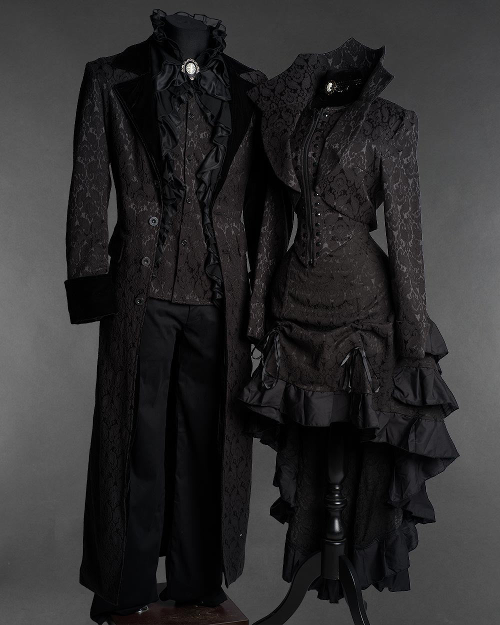 Royal Vampire Outfit