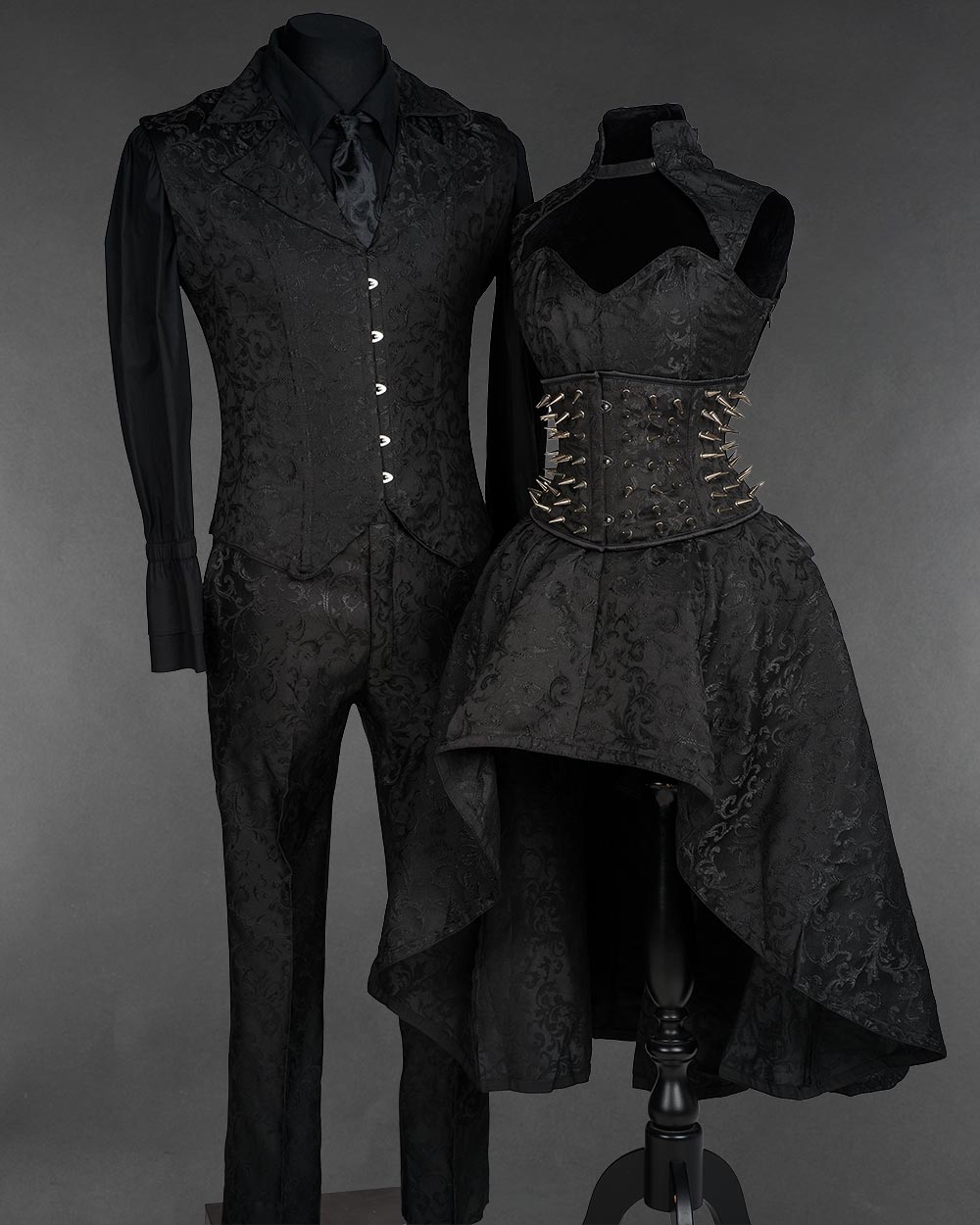 Spooky Elegant Couple Outfit