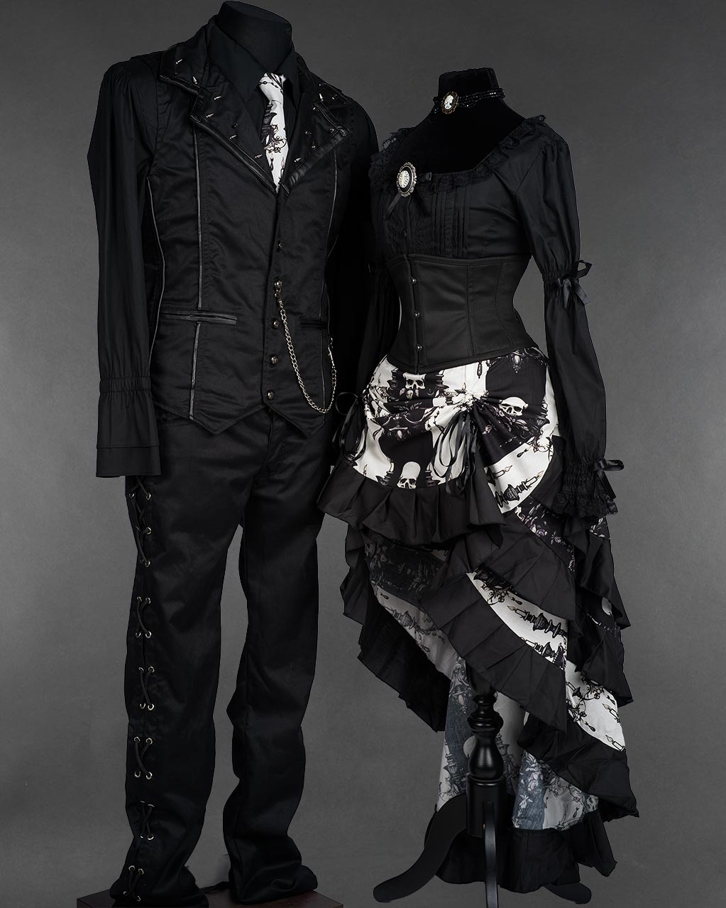 Skull Striped Outfit