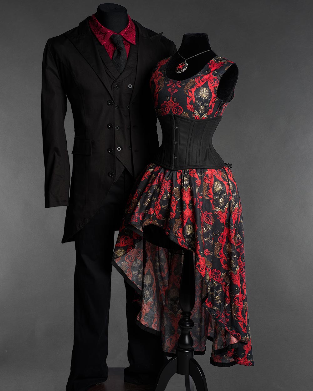 Memento mori outfit inspiration