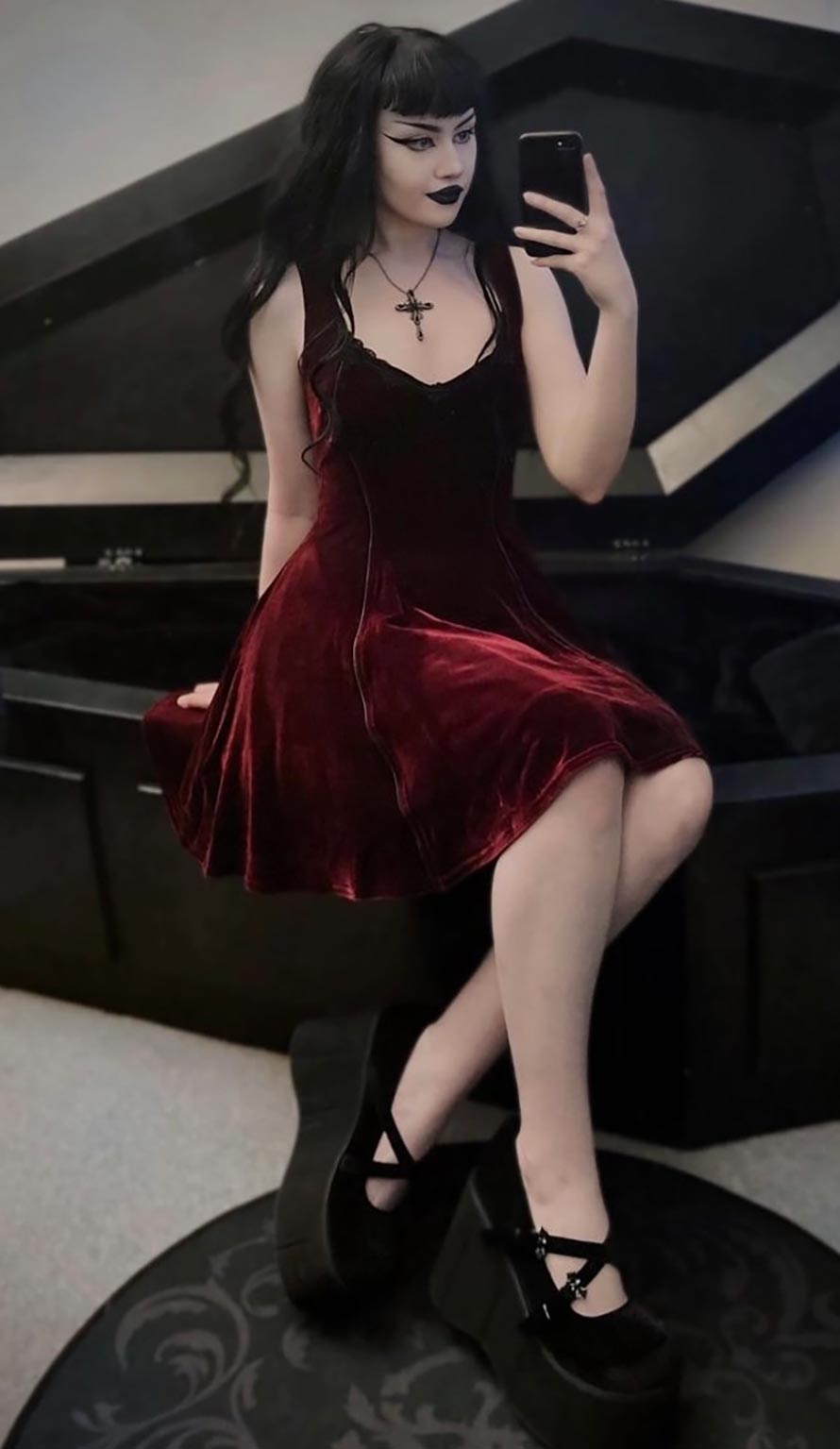 Bordeaux Velvet Pocket Dress