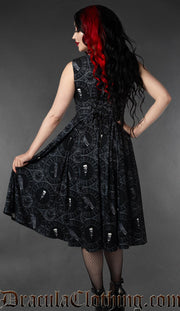 Poe Print Sleveless Dress Back