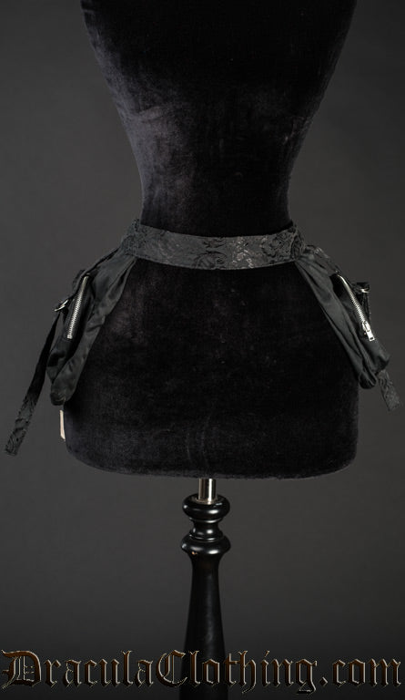 Back view of skirt pockets